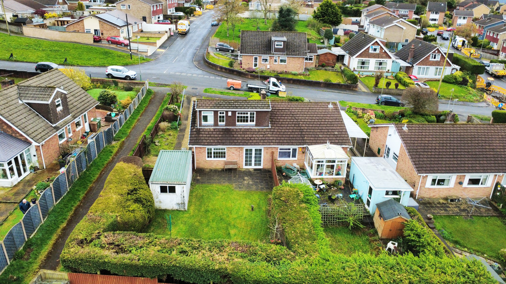 3 bed semi-detached bungalow for sale in Royce Close, Penpedairheol, Hengoed  - Property Image 20