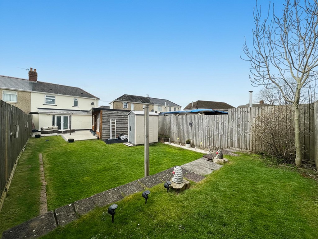 3 bed semi-detached house for sale in Addison Street, Blackwood  - Property Image 12