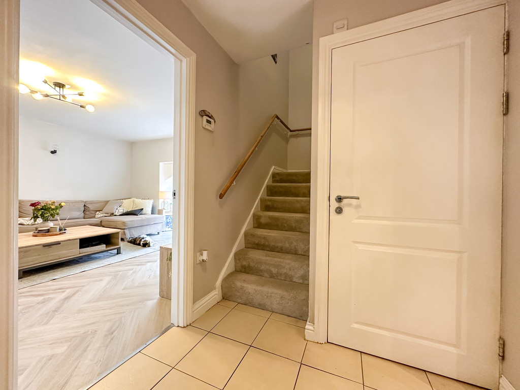 2 bed maisonette for sale in Winding Wheel Lane, Penallta  - Property Image 2