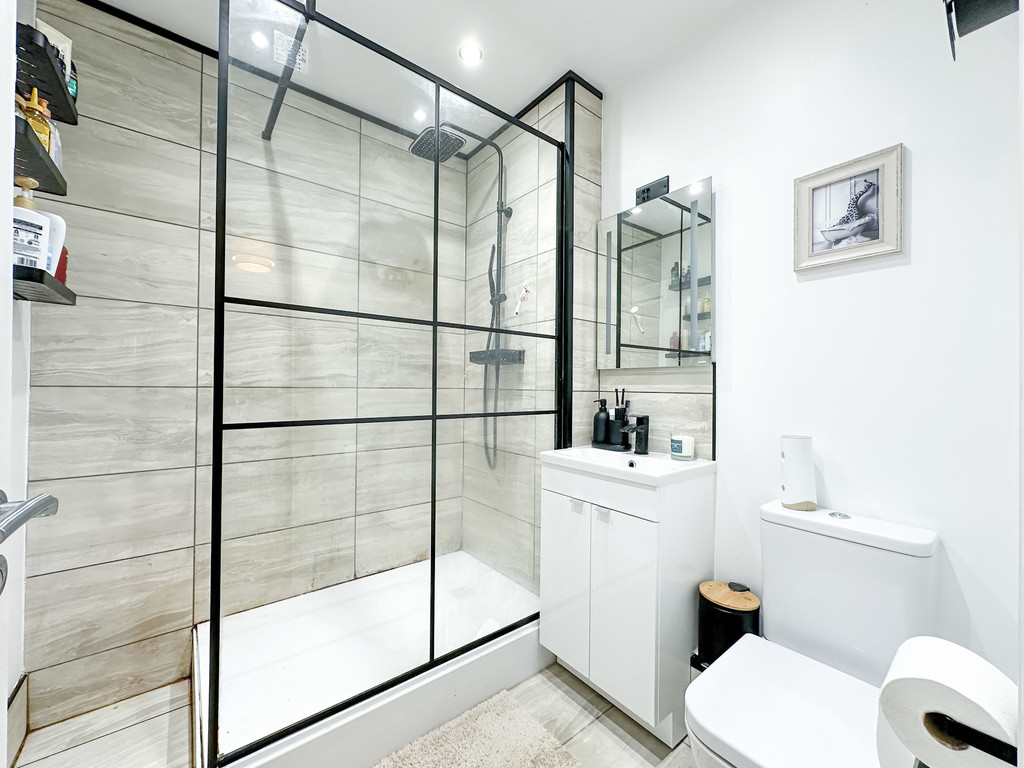 2 bed maisonette for sale in Winding Wheel Lane, Penallta  - Property Image 10