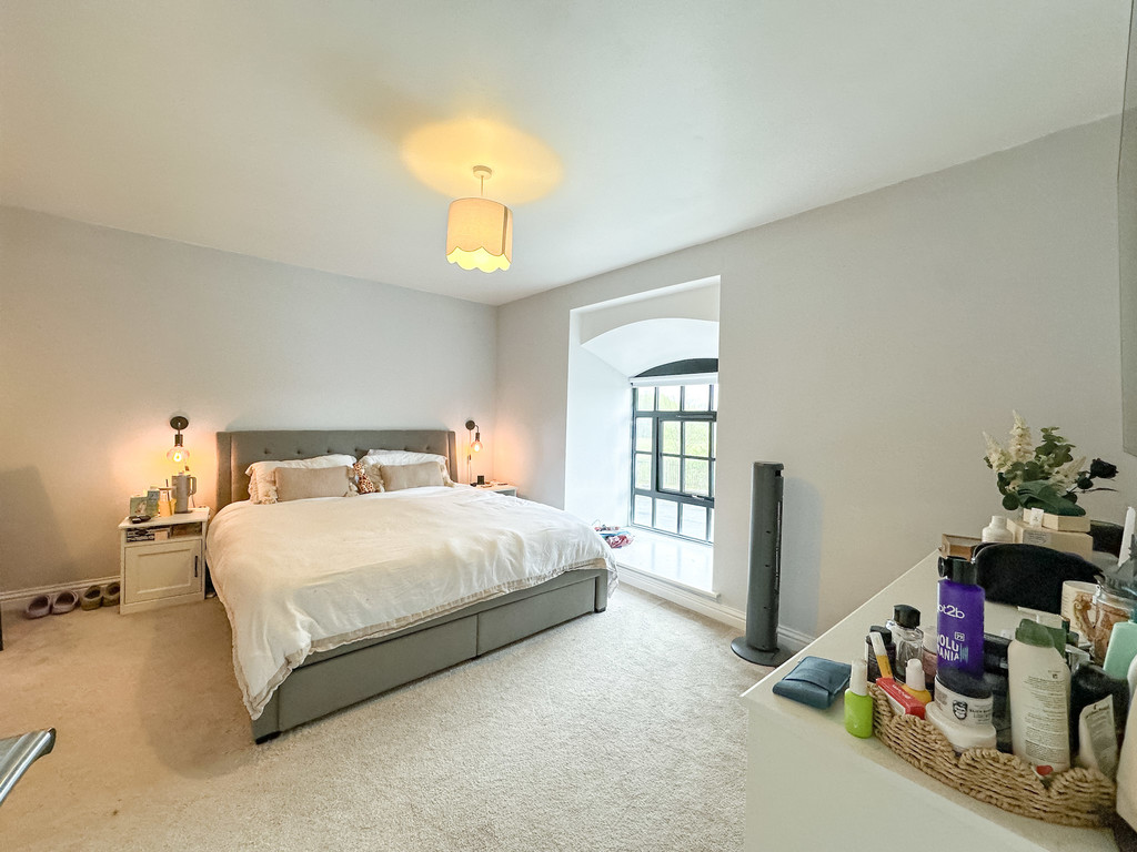 2 bed maisonette for sale in Winding Wheel Lane, Penallta  - Property Image 8