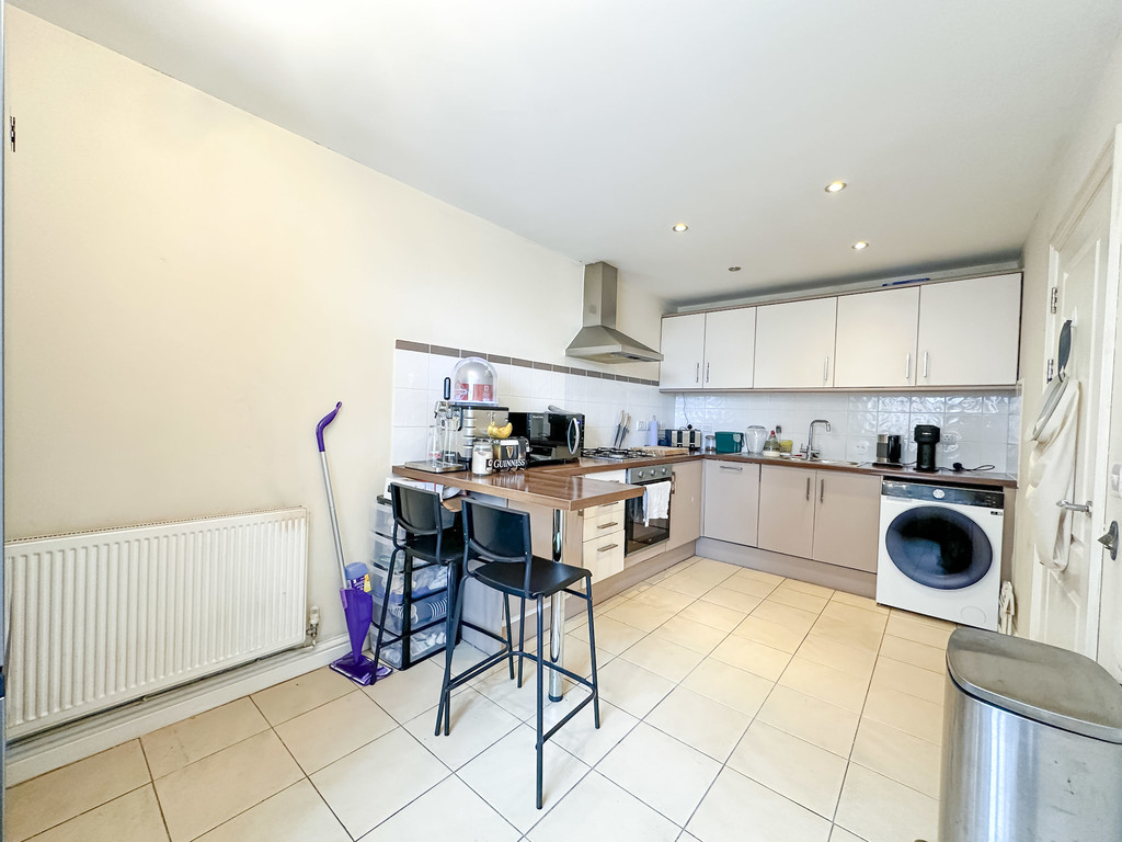 2 bed maisonette for sale in Winding Wheel Lane, Penallta  - Property Image 4