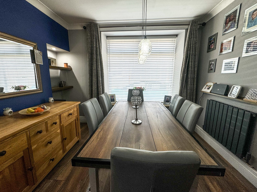3 bed terraced house for sale in Maindee Road, Ynysddu  - Property Image 4