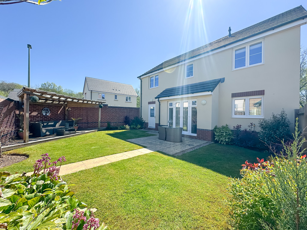 4 bed detached house for sale in Birch Way, Aberbargoed  - Property Image 23