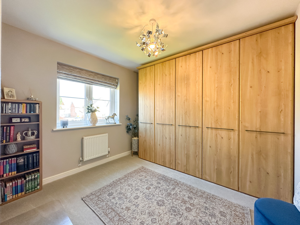 4 bed detached house for sale in Birch Way, Aberbargoed  - Property Image 20