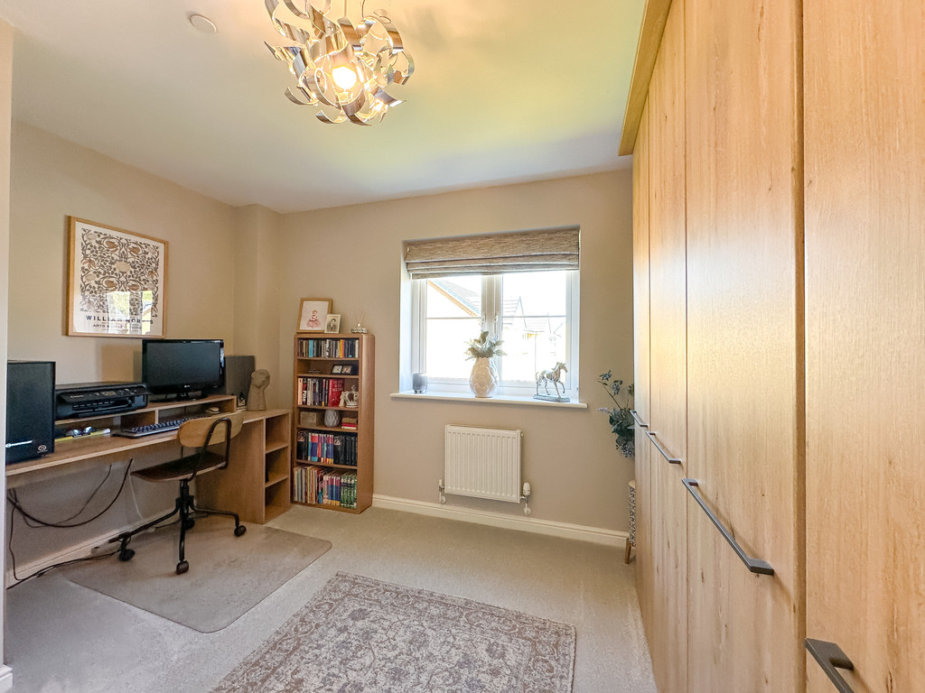 4 bed detached house for sale in Birch Way, Aberbargoed  - Property Image 19