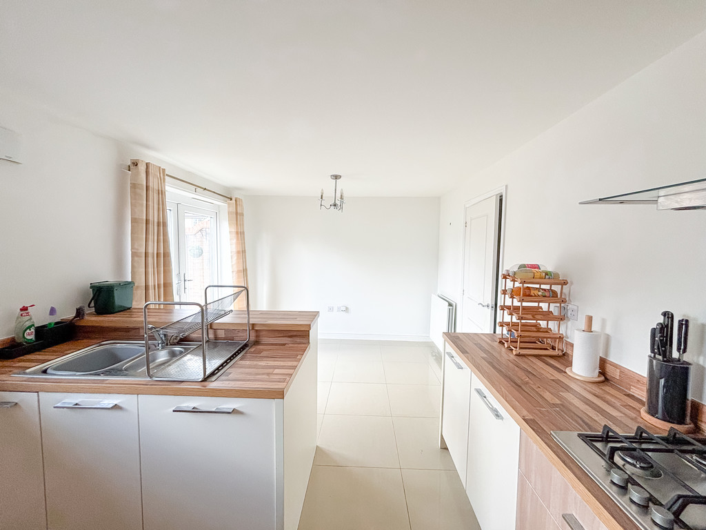 3 bed semi-detached house for sale in Osprey Drive, Penallta  - Property Image 5