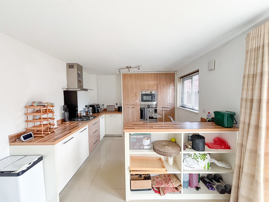 3 bed semi-detached house for sale in Osprey Drive, Penallta  - Property Image 4