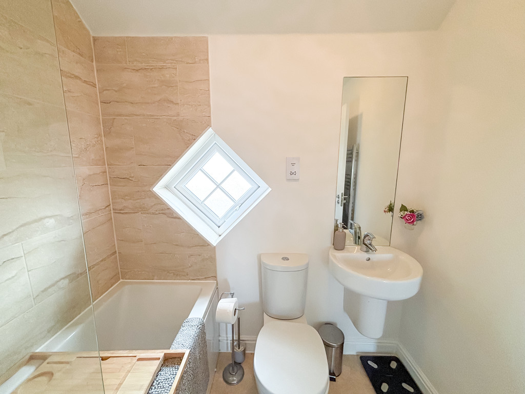 3 bed semi-detached house for sale in Osprey Drive, Penallta  - Property Image 17