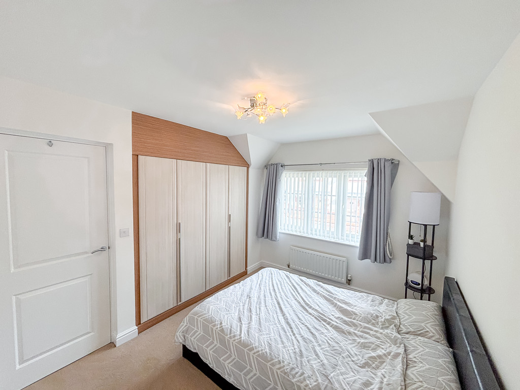 3 bed semi-detached house for sale in Osprey Drive, Penallta  - Property Image 10