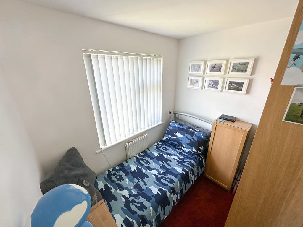 4 bed semi-detached house for sale in St. Deinols Close, Pengam  - Property Image 12