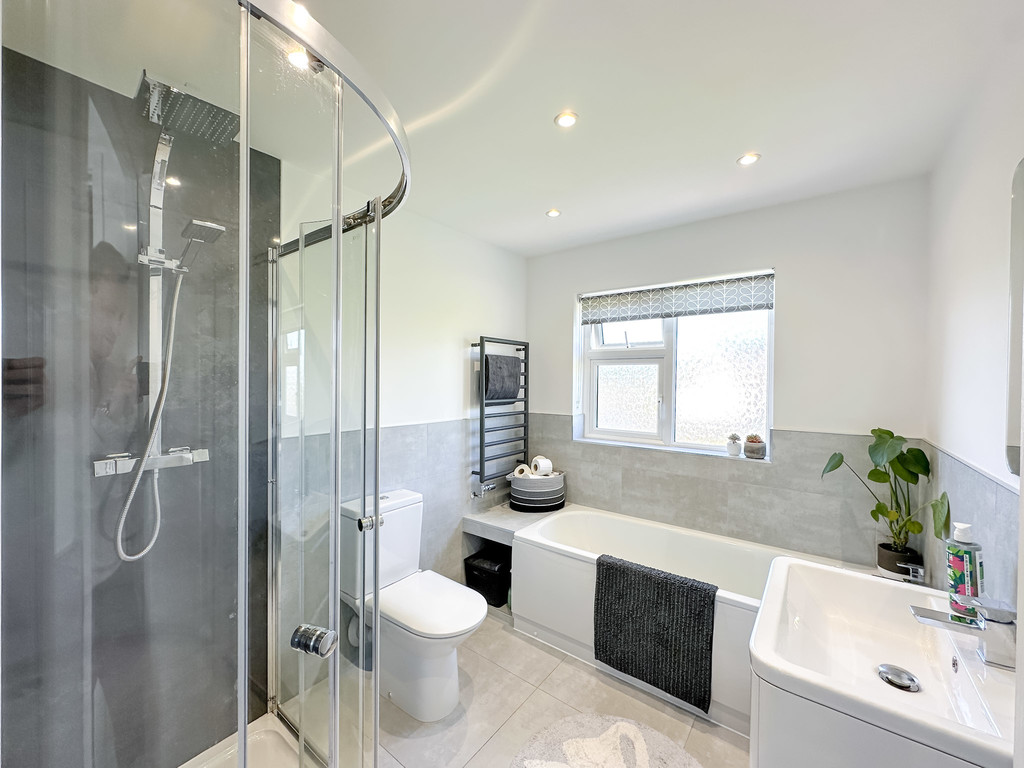 4 bed semi-detached house for sale in St. Deinols Close, Pengam  - Property Image 14
