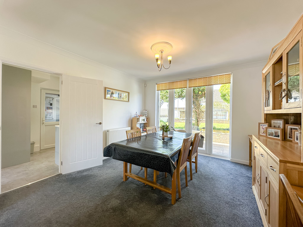 4 bed semi-detached house for sale in St. Deinols Close, Pengam  - Property Image 7