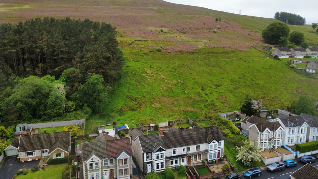 4 bed end of terrace house for sale in Southend Terrace, Pontlottyn, Bargoed - Property Image 12