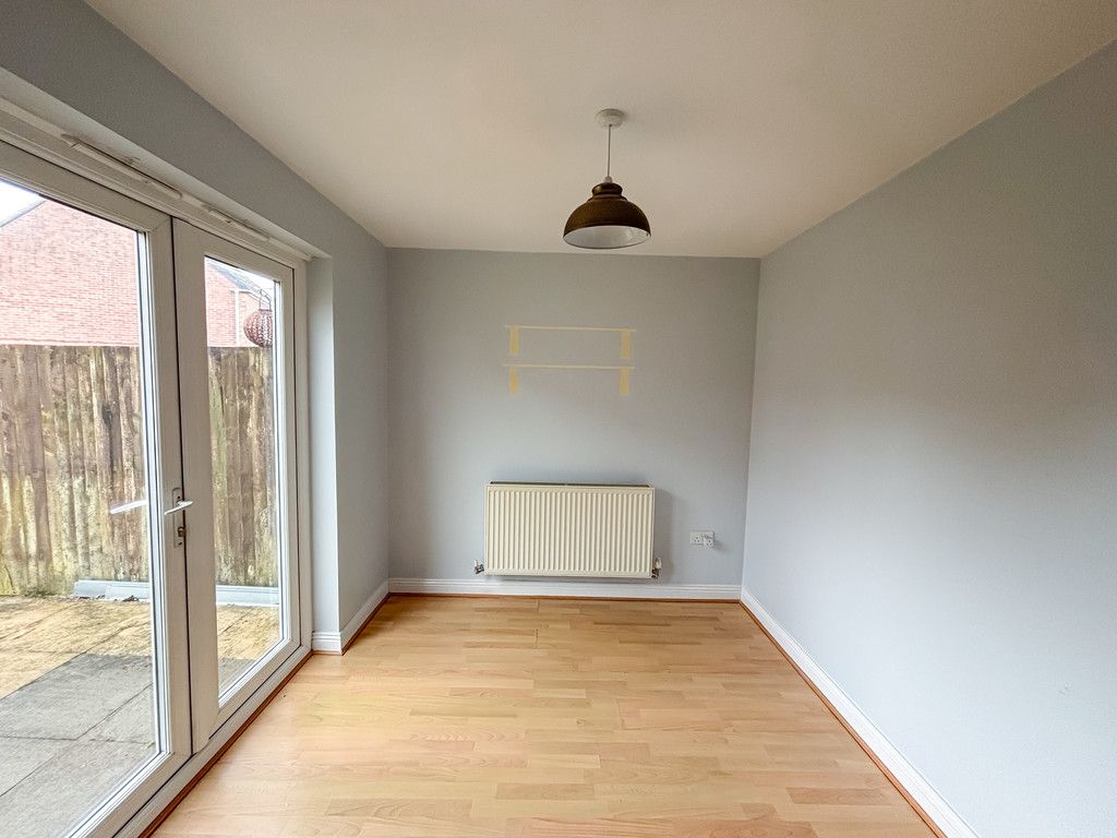 3 bed semi-detached house for sale in Roman Gate, Penpedairheol - Property Image 7
