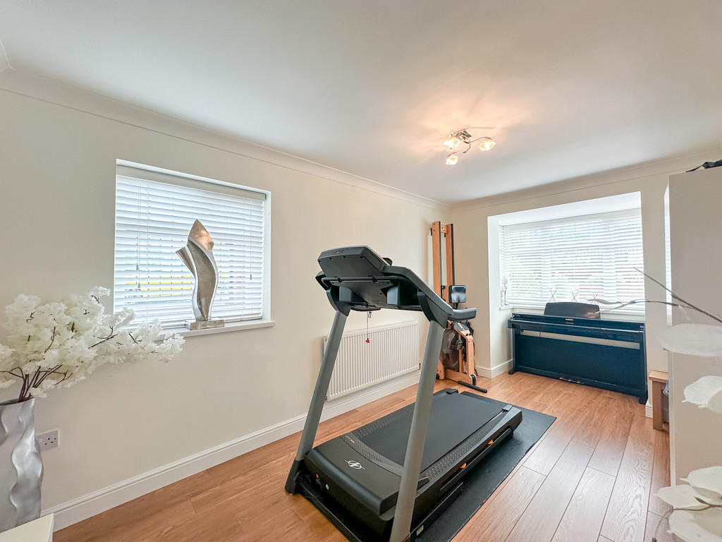 5 bed detached house for sale in Gellideg Lane, Maesycwmmer  - Property Image 12