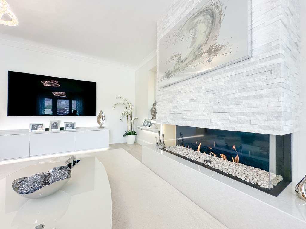 5 bed detached house for sale in Gellideg Lane, Maesycwmmer  - Property Image 8