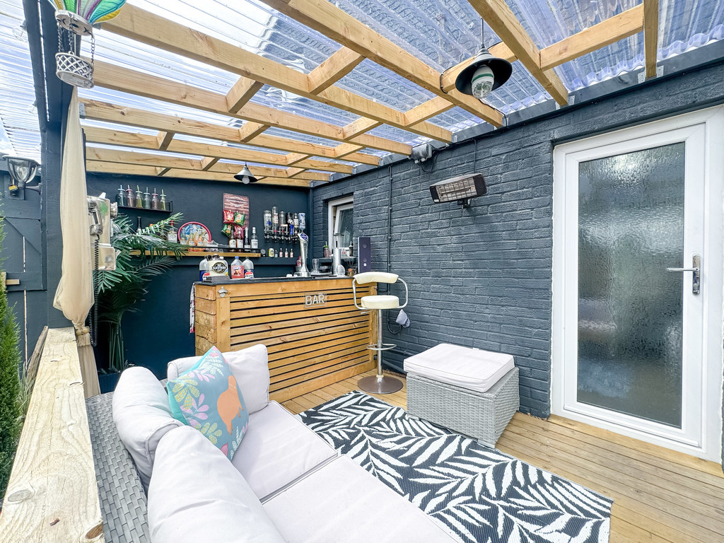 2 bed semi-detached bungalow for sale in Forest Avenue, Cefn Hengoed - Property Image 11