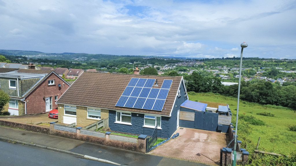 2 bed semi-detached bungalow for sale in Forest Avenue, Cefn Hengoed