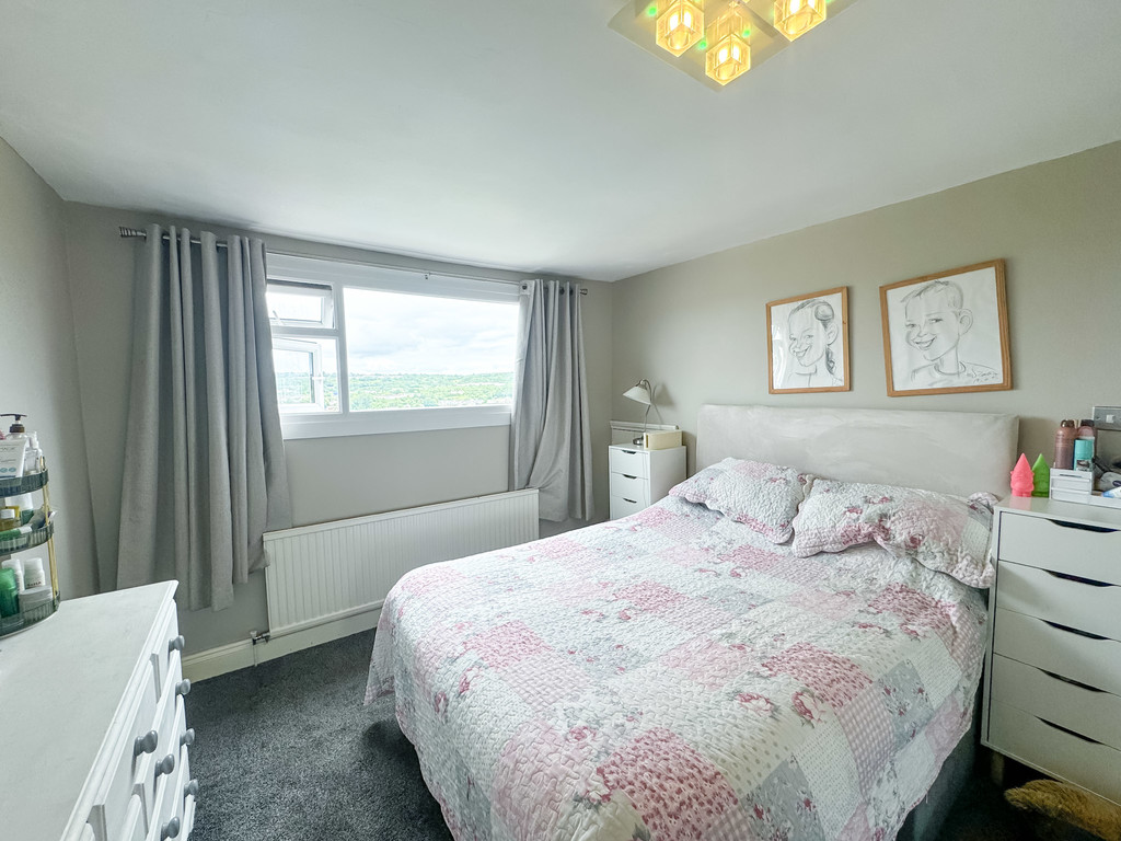 2 bed semi-detached bungalow for sale in Forest Avenue, Cefn Hengoed - Property Image 10