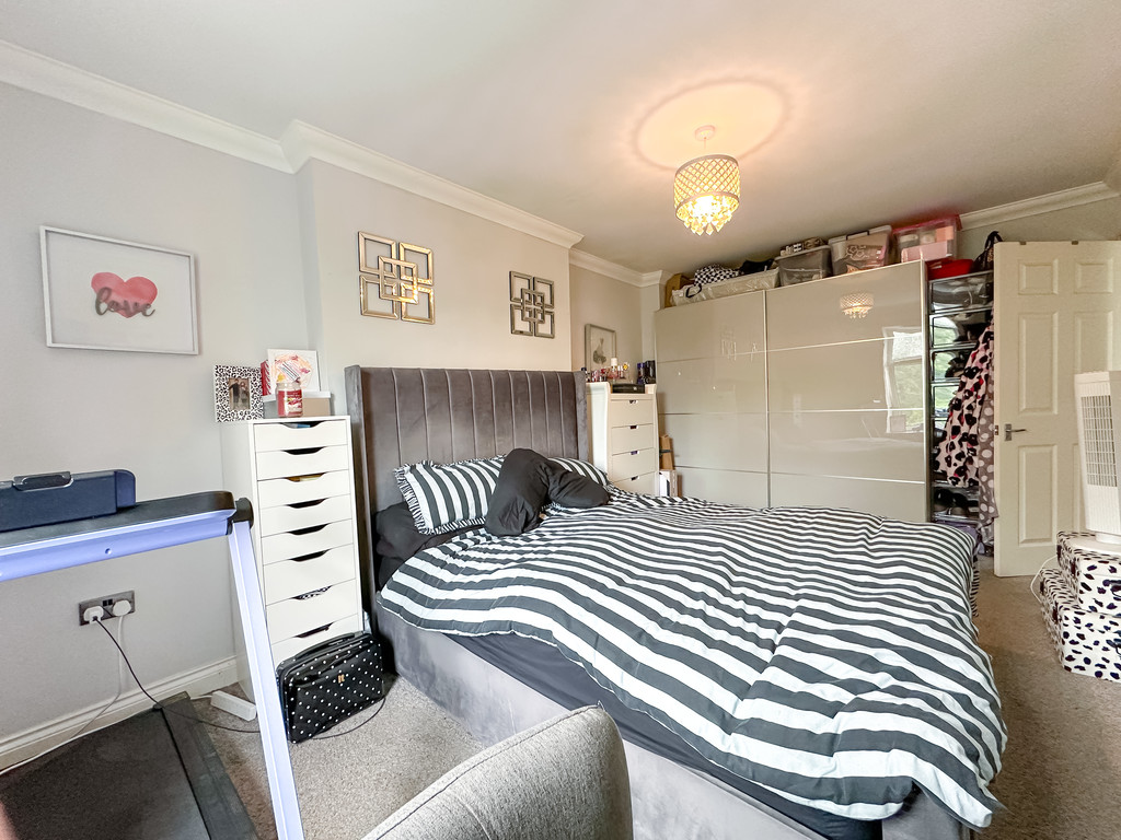 3 bed terraced house for sale in New Road, Argoed - Property Image 11