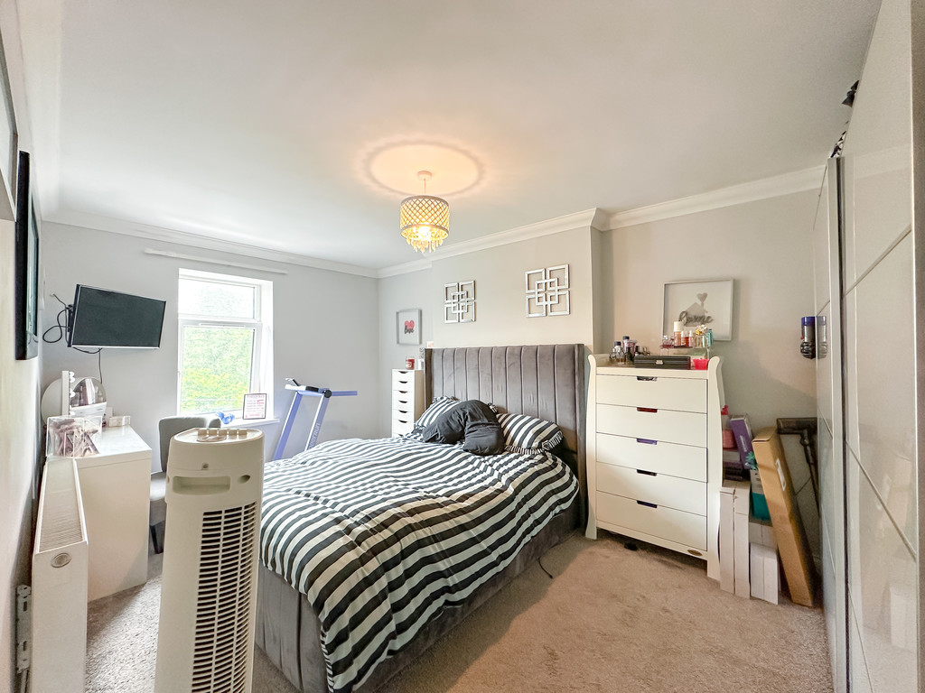 3 bed terraced house for sale in New Road, Argoed - Property Image 10