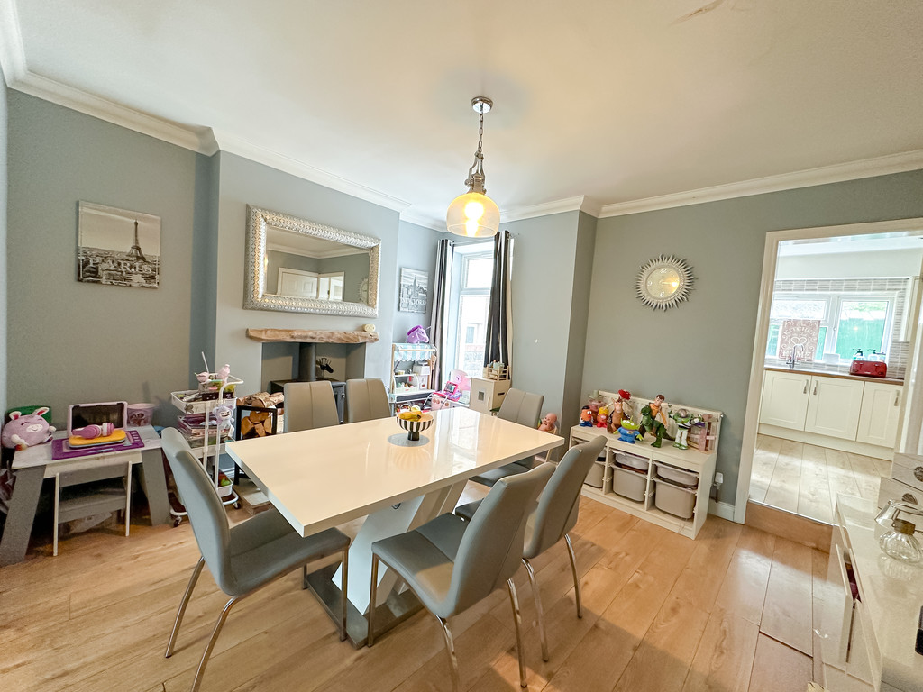 3 bed terraced house for sale in New Road, Argoed - Property Image 8
