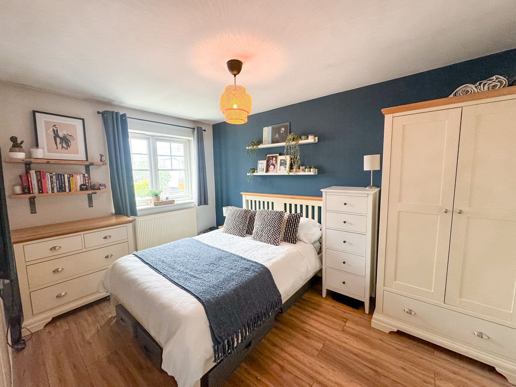 3 bed semi-detached house for sale in Mount Pleasant, Penpedairheol - Property Image 7