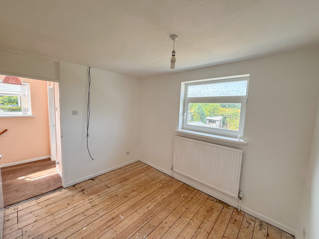 3 bed semi-detached house for sale in Rhosili Road, Cefn Hengoed  - Property Image 15