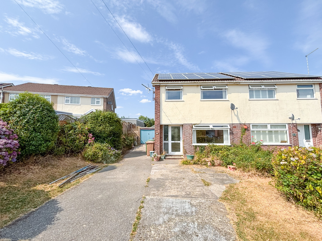 3 bed semi-detached house for sale in Rhosili Road, Cefn Hengoed