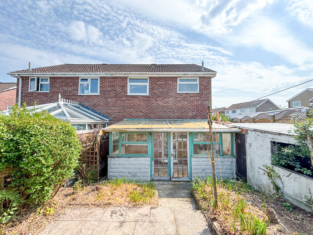 3 bed semi-detached house for sale in Rhosili Road, Cefn Hengoed  - Property Image 19