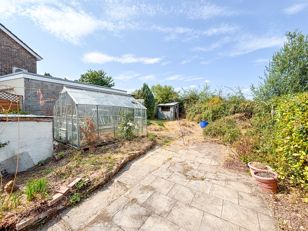 3 bed semi-detached house for sale in Rhosili Road, Cefn Hengoed  - Property Image 18