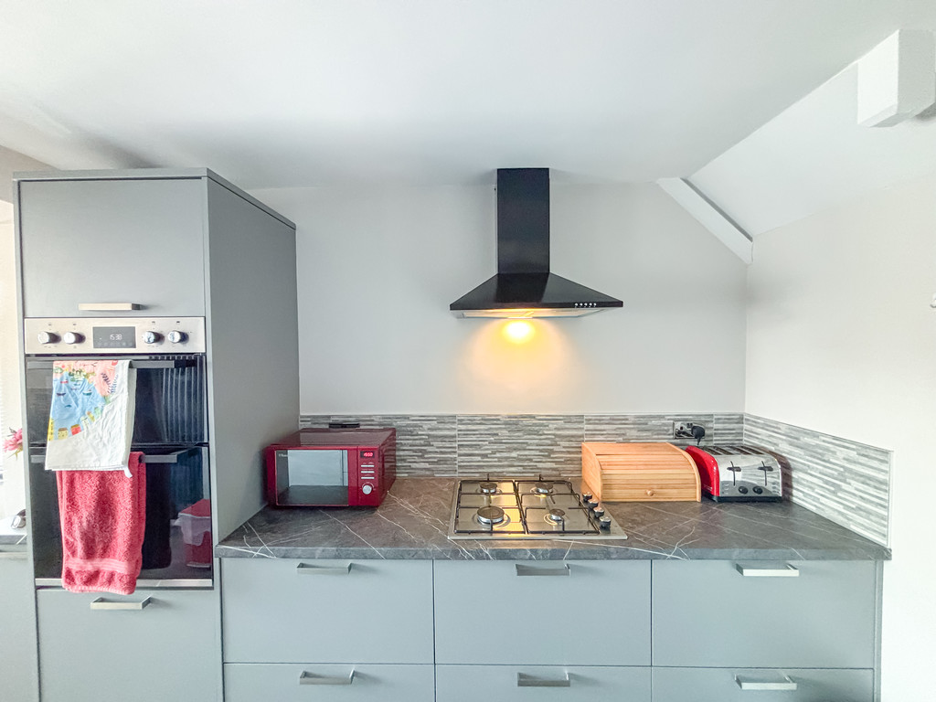 3 bed semi-detached house for sale in Ambleside Court, Penpedairheol, Hengoed  - Property Image 11