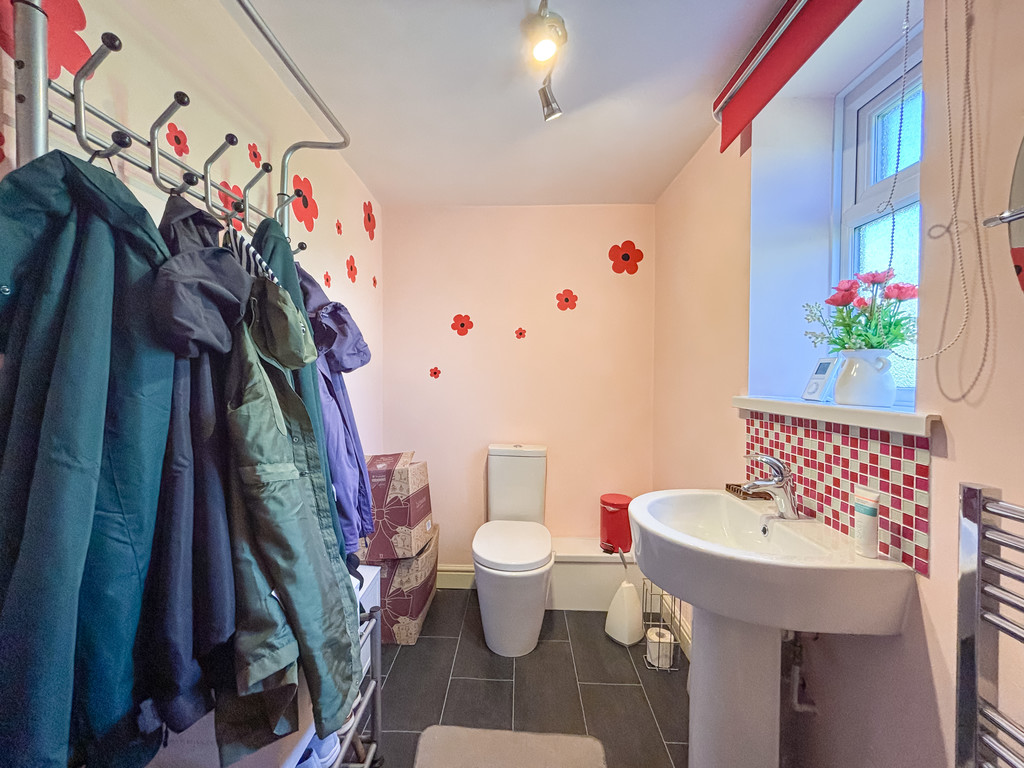 3 bed semi-detached house for sale in Ambleside Court, Penpedairheol, Hengoed  - Property Image 12