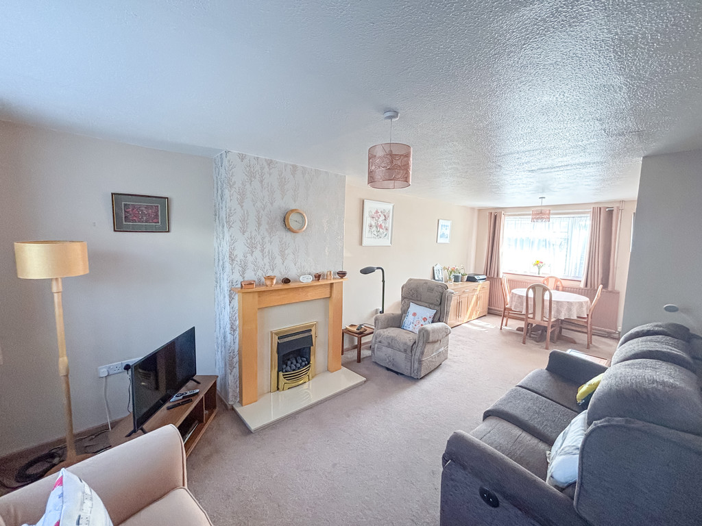 3 bed semi-detached house for sale in Ambleside Court, Penpedairheol, Hengoed  - Property Image 3