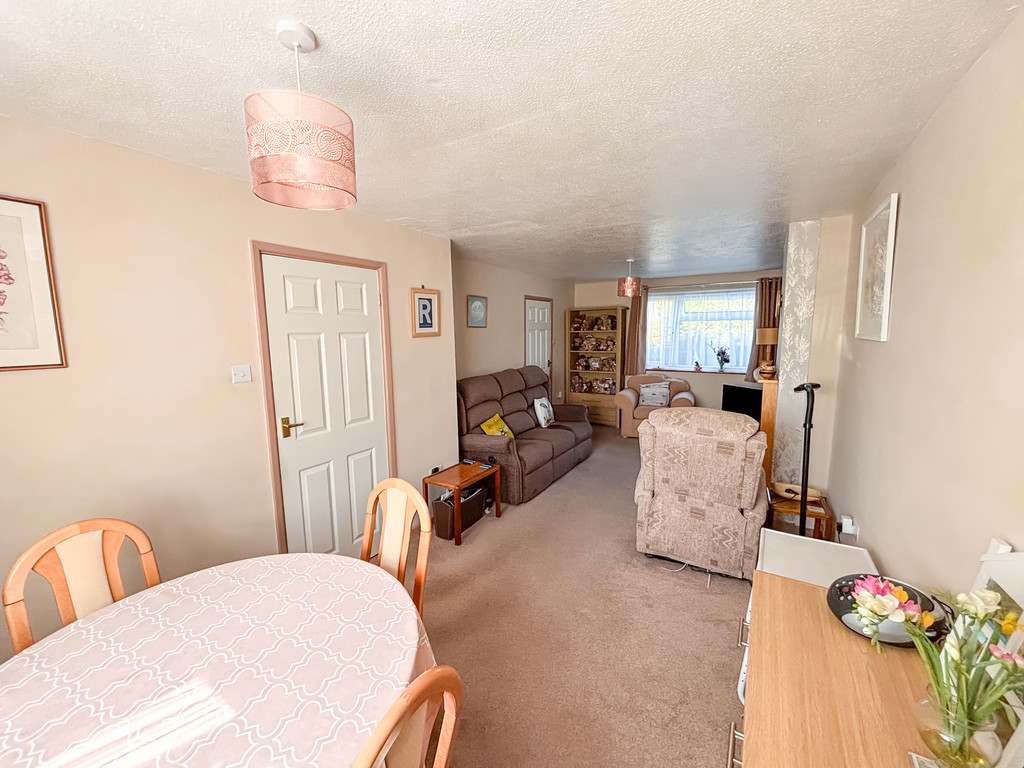 3 bed semi-detached house for sale in Ambleside Court, Penpedairheol, Hengoed  - Property Image 8