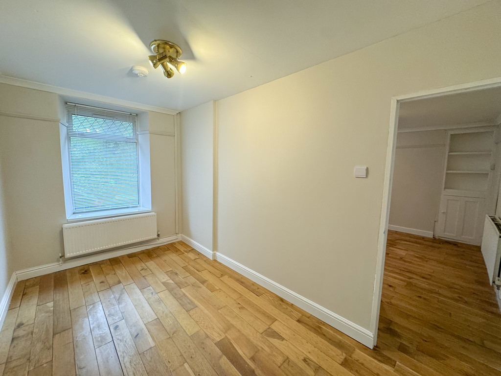 2 bed terraced house for sale in New Road, Deri, Bargoed - Property Image 3