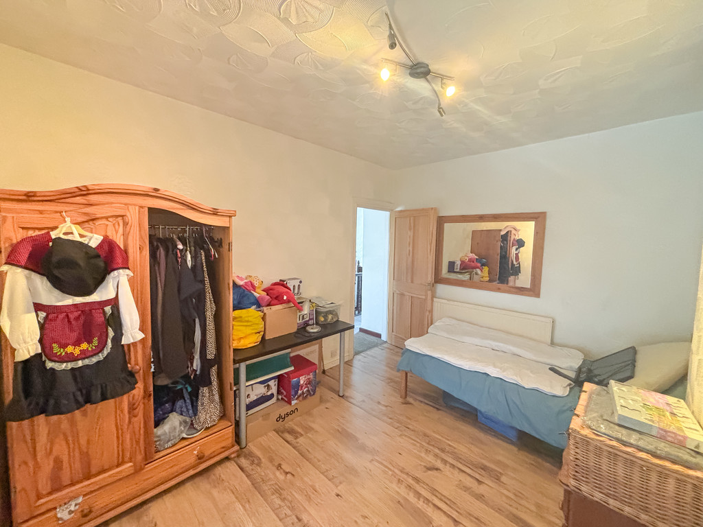 2 bed terraced house for sale in Upper Wood Street, Bargoed  - Property Image 18