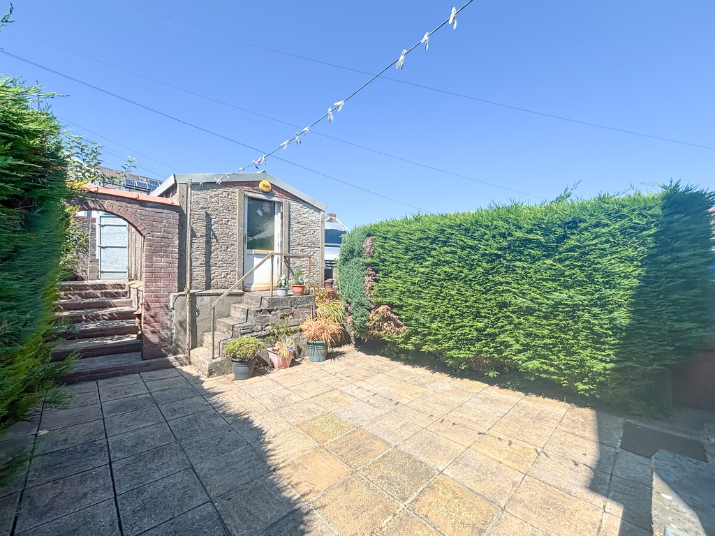2 bed terraced house for sale in Upper Wood Street, Bargoed  - Property Image 21