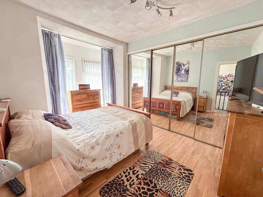 2 bed terraced house for sale in Upper Wood Street, Bargoed  - Property Image 14