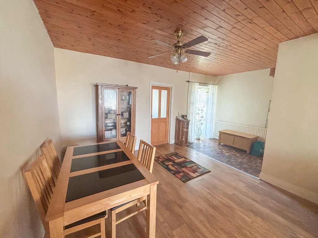2 bed terraced house for sale in Upper Wood Street, Bargoed  - Property Image 6
