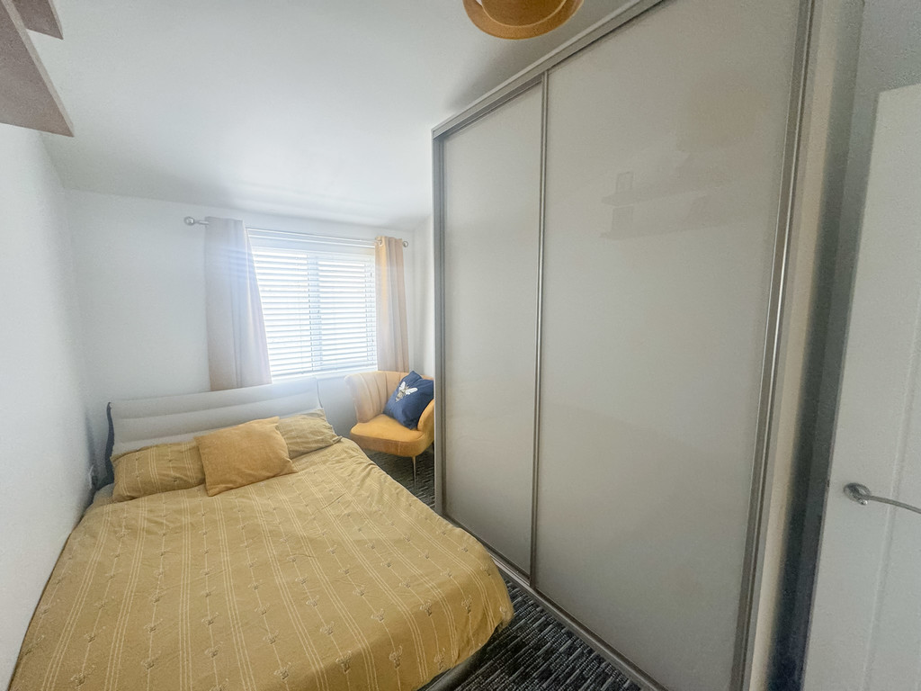 4 bed detached bungalow for sale in Hengoed Avenue, Cefn Hengoed  - Property Image 21
