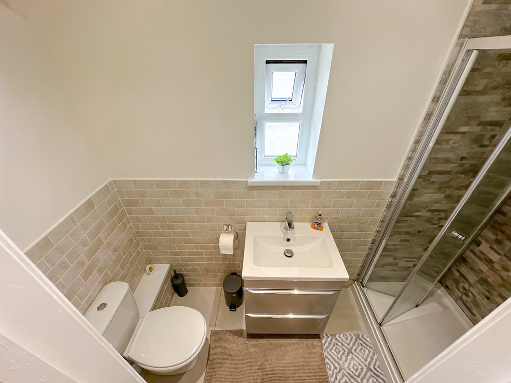 3 bed semi-detached house for sale in Oakdale, Blackwood - Property Image 11