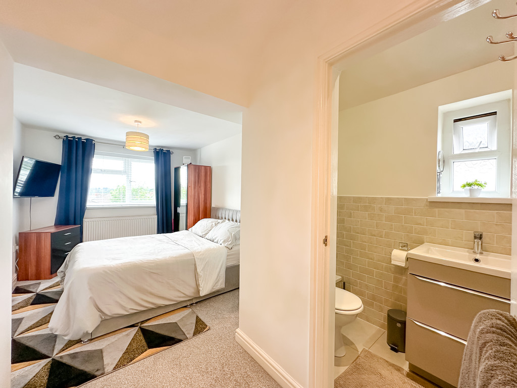 3 bed semi-detached house for sale in Oakdale, Blackwood - Property Image 9