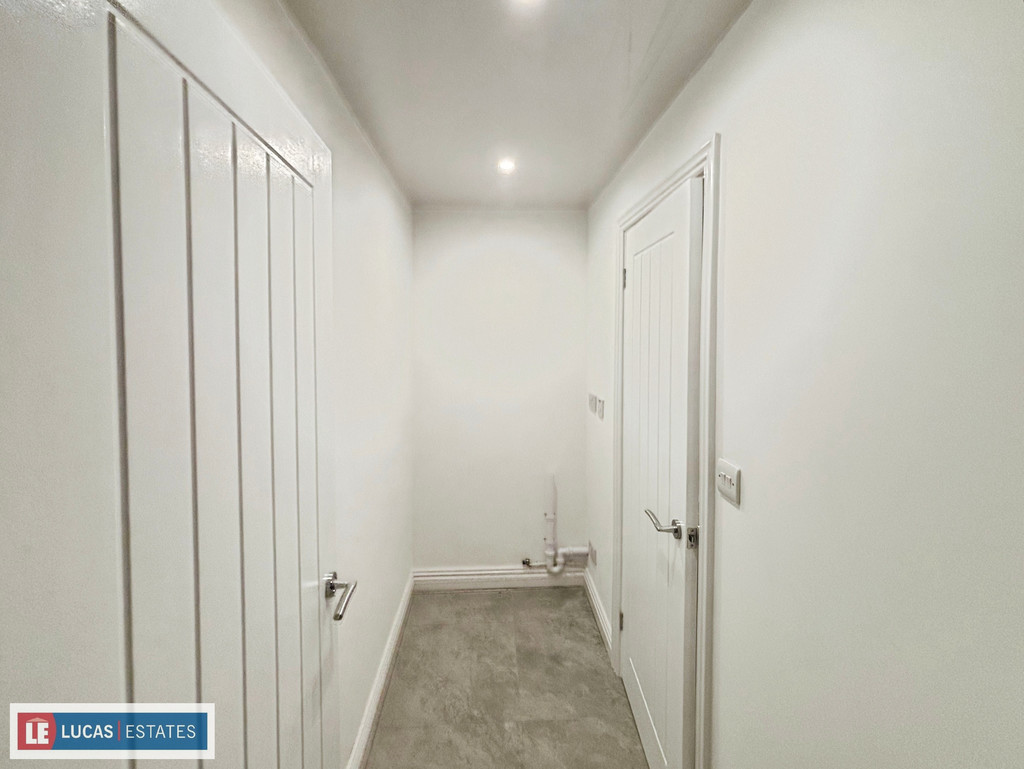 2 bed terraced house to rent in Carno Street, Rhymney,  - Property Image 13