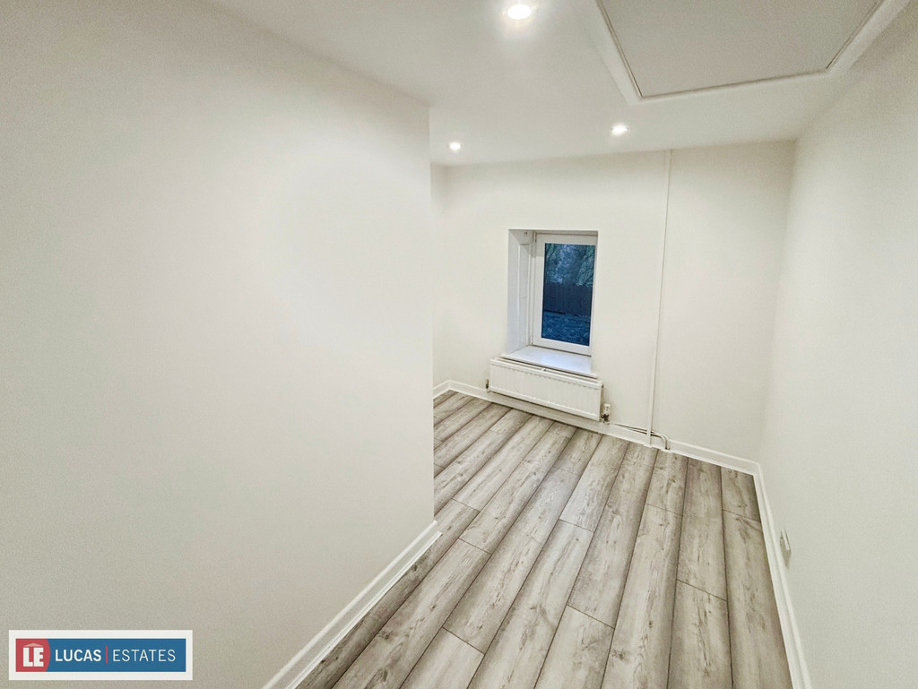2 bed terraced house to rent in Carno Street, Rhymney,  - Property Image 18
