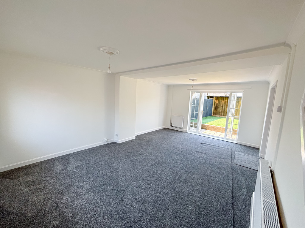 3 bed semi-detached house for sale in Greenhill Place, Gelligaer  - Property Image 4