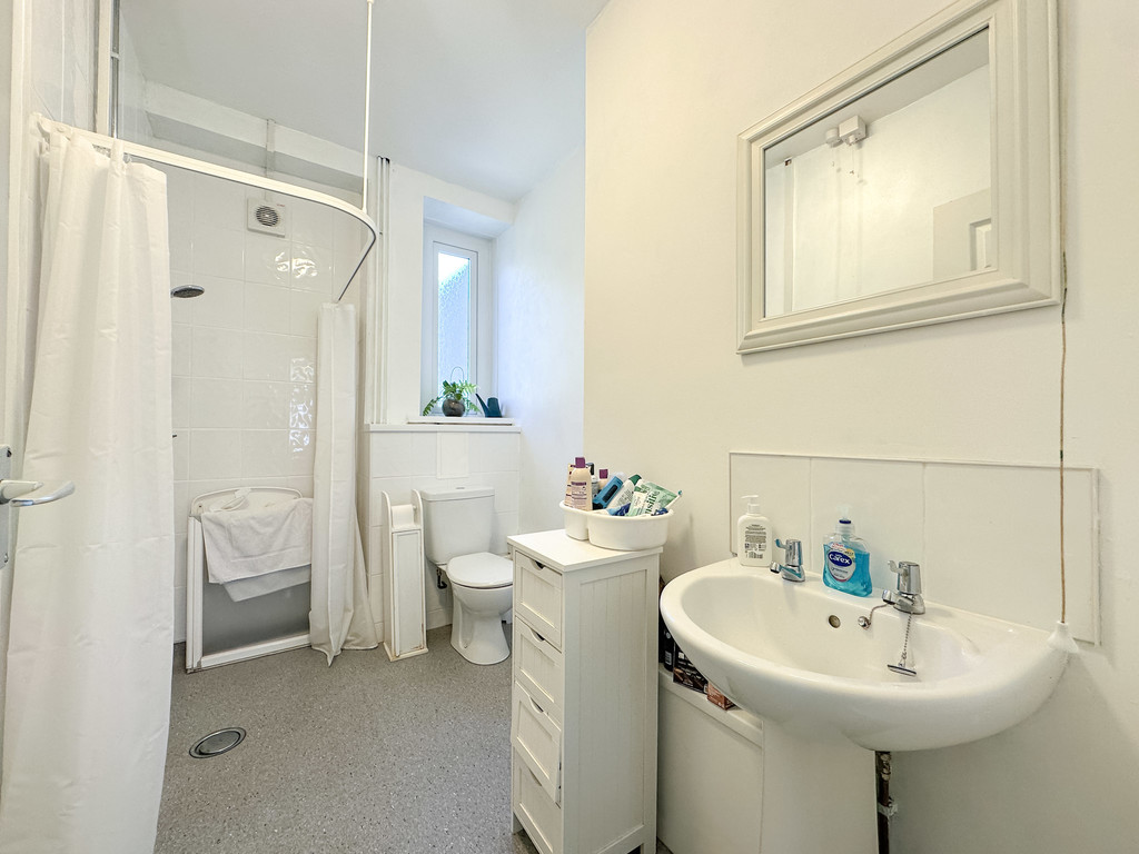 3 bed terraced house for sale in Llwynbach Terrace, Hollybush  - Property Image 6
