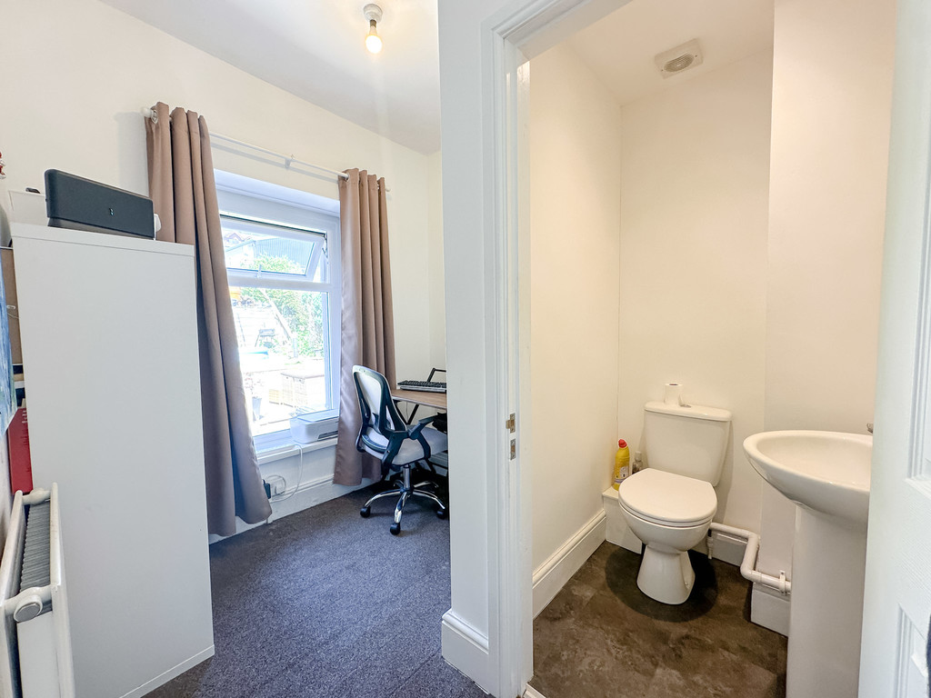 3 bed terraced house for sale in Llwynbach Terrace, Hollybush  - Property Image 12