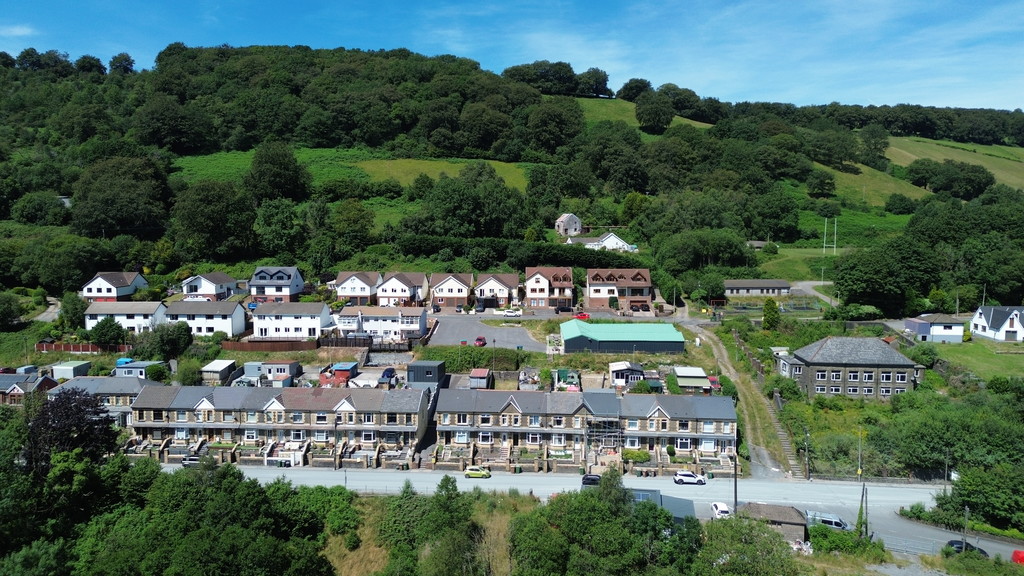 3 bed terraced house for sale in Llwynbach Terrace, Hollybush  - Property Image 14